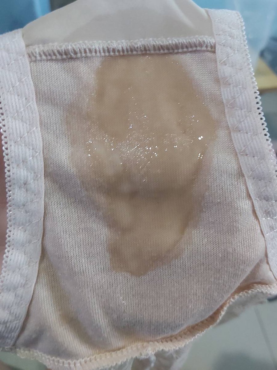 มาเติมกกน.กันดีกว่า หอมๆ ฉ่ำๆ 250บาท 
ส่งฟรีนะคะ 🥰