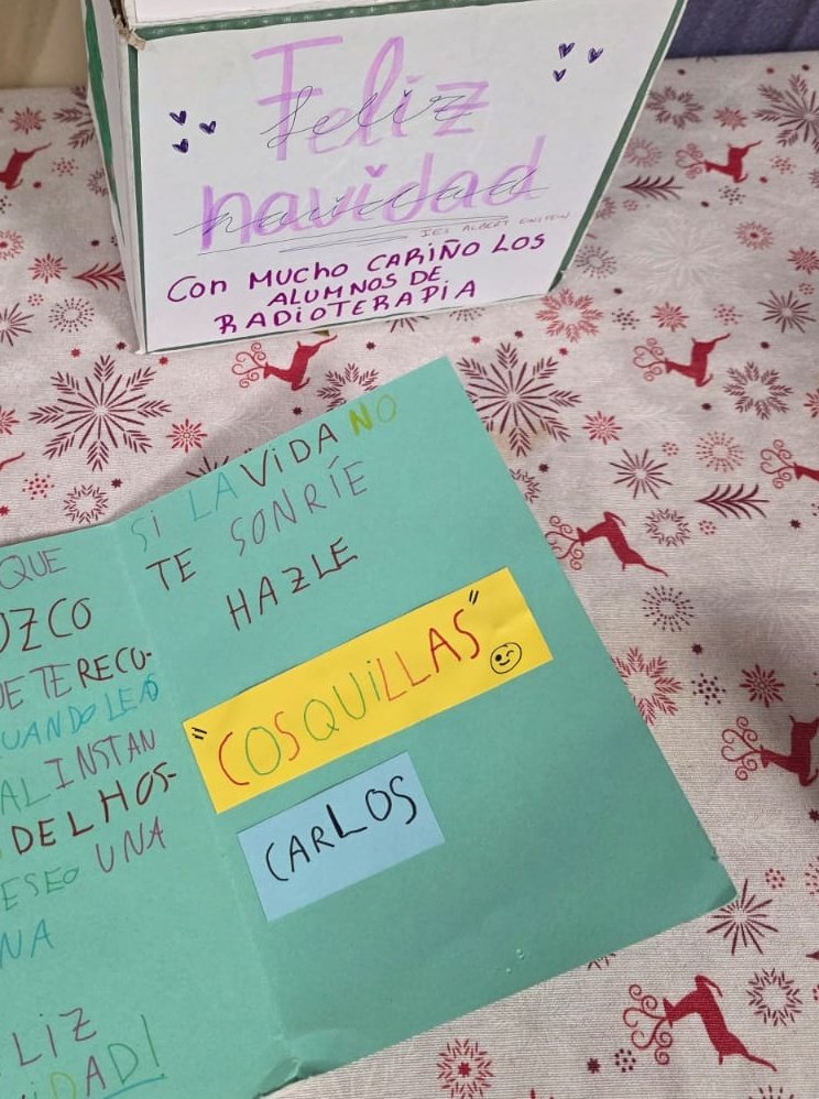 👑🐪✨ ¿Qué os han traído los Reyes Magos? 🎁🎄
El mejor regalo: mucha salud para este año 2026 💙🍀✨

Nos quedamos con esta preciosa frase de los alumnos de Radioterapia 💫📚:
👉 “Si la vida no te sonríe, hazle cosquillas” 😄✨

¡Feliz Día de Reyes! 🎉👑🎁💫🎊