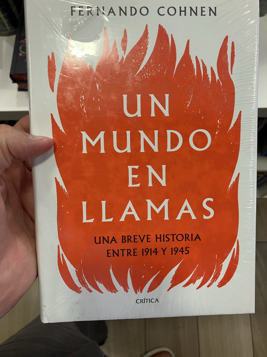 Me llegaron cosas, cargado a DeLillo…