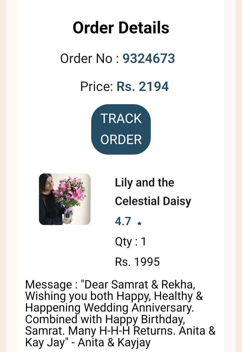 kayjay34350's tweet image. #FlowerAura
@Floweraura 
Ordered Lily &amp;amp; Celestial Daisy bouquet as per my order No. 9324673, see first two snaps,
they delivered a much scaled down version- snap-3.
WhattsApp interaction-snap-4. Why not refund or make correct delivery please?