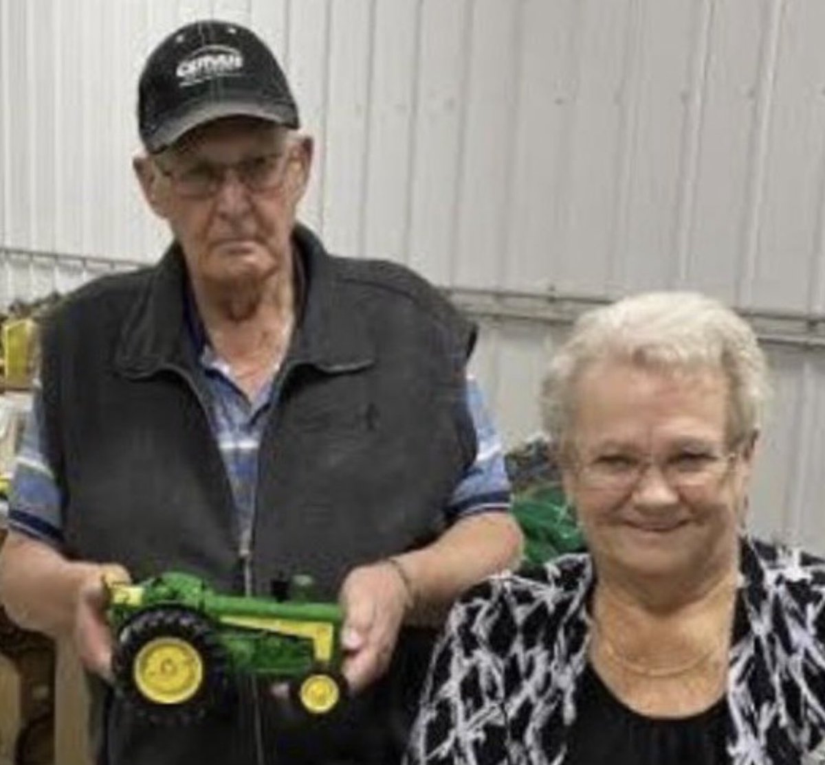 uncledoomer's tweet image. "you fucking bitch, you fucking absolute bitch"