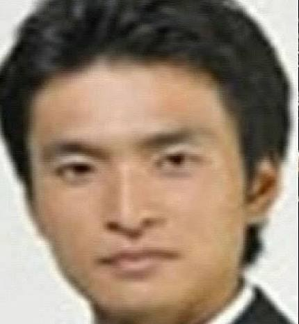 🇯🇵🔋LE RANGER POWER VERT A UTILISÉ L'ENTRAÎNEMENT QU'IL A APPRIS SUR LE PLATEAU POUR CAMBRIOLER 43 MAISONS AU JAPON.

Yasutomo Ihara, ancien cascadeur japonais ayant travaillé sur des séries tokusatsu comme Tensou Sentai Goseiger (adaptée en Power Rangers Megaforce), a été arrêté