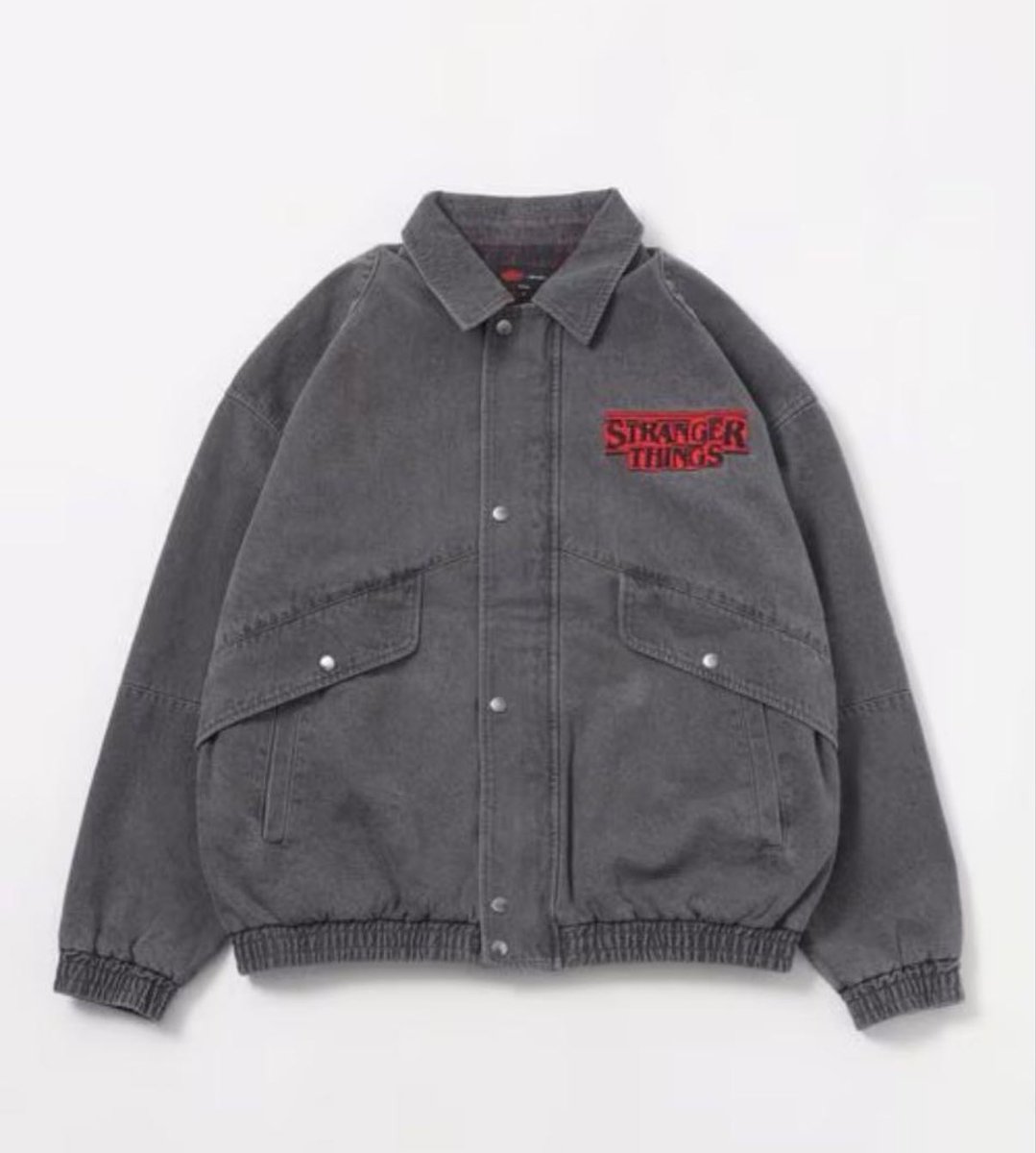 niko andからでたストレンジャーシングスコラボのデニムジャケット