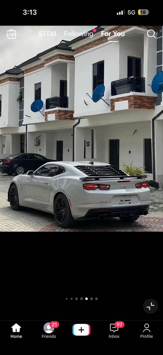 Blank_sol3's tweet photo. Tokunbo
✅FOREIGN USED (TOKS = )
✅ACCIDENT FREE 2021 CHEVROLET CAMARO
ZL1
✅BLUE LEATHER SEAT AND INTERIOR
✅REVERSE CAMERA
✅KEYLESS ENTRY (PUSH-TO-START BUTTON)
* For Enquiries: DM / &amp; CALL / WHATSAPP:
07044944559
•WE BUY// WE SELL// WE SWAP https://t.co/9Ax634LNz8