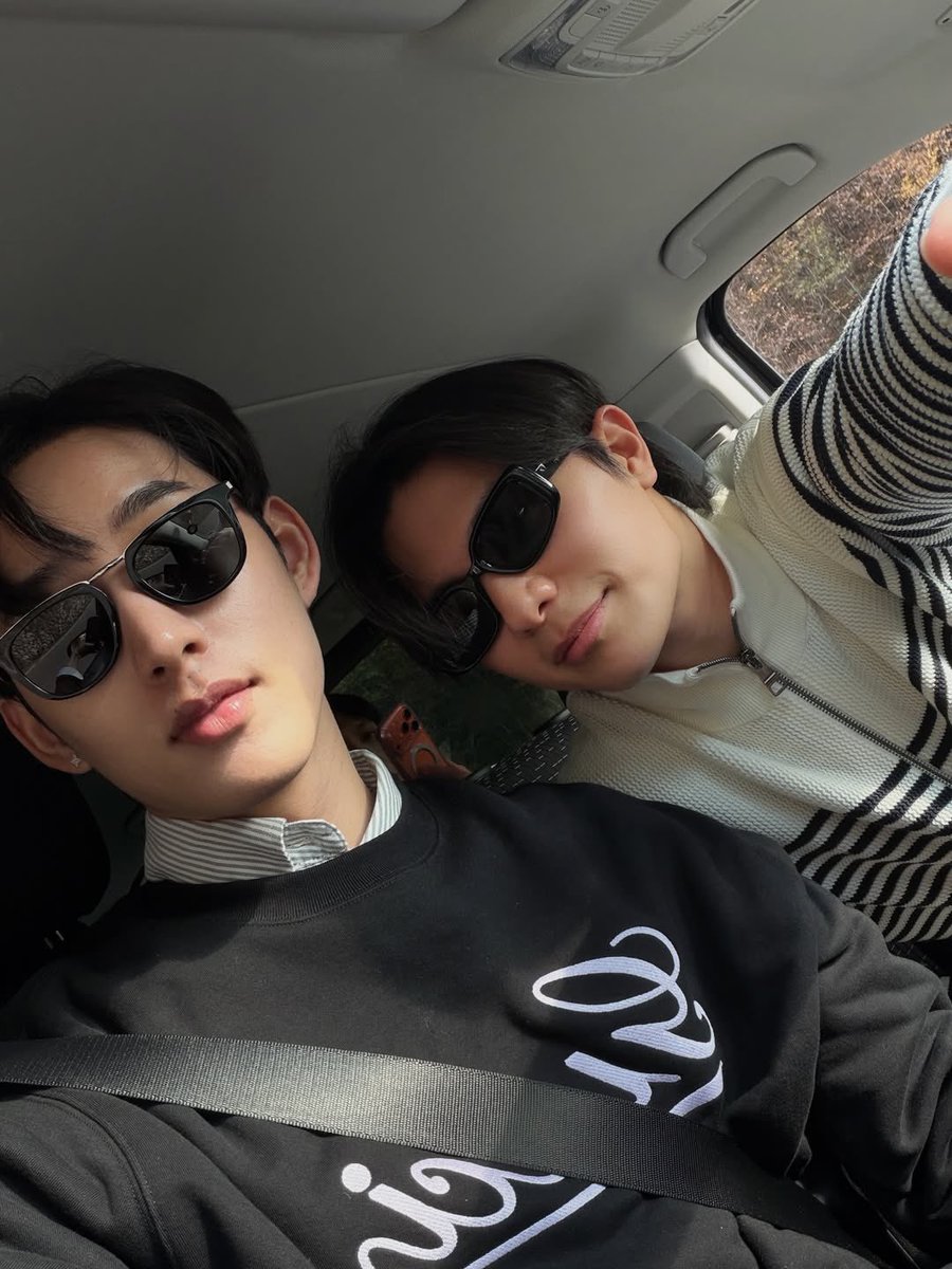 harxeuphoria's tweet photo. WILLIAMEST!! 😭😭😭😭😭😭😭😭😭😭😭😭😭😭😭😭😭😭😭😭😭😭😭😭😭

( #williamest #วิลเลี่ยมเอส )    
    #williamjkp #est_rvp https://t.co/KsJ8OGnWUV