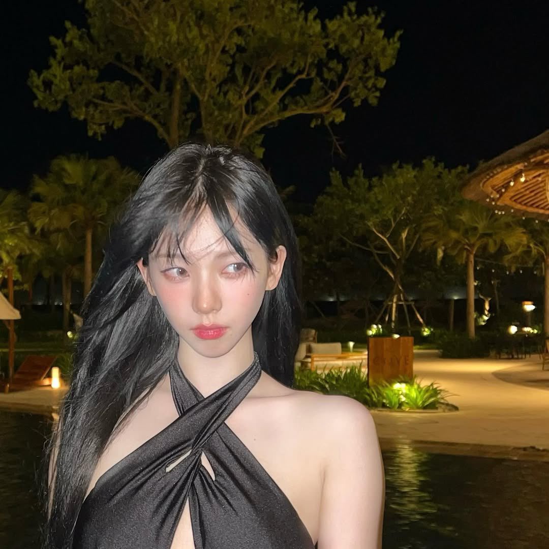 Raelynn. tweet media