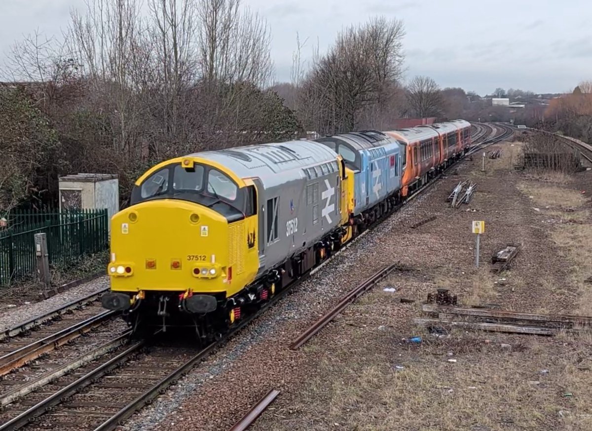 68thrash tweet media