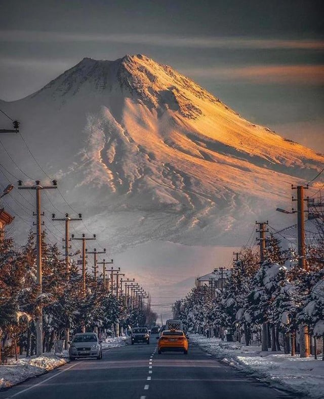Fuji Dağı ve Hasan Dağı. Her şey pazarlama ve algı işi.