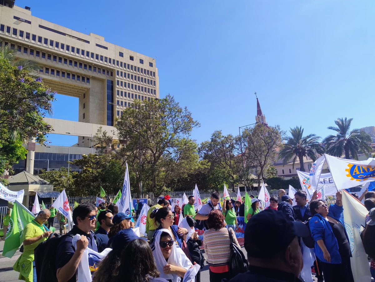 ANFUCHID Nacional presente en el inicio de la tramitación del proyecto de ley de reajuste en el Congreso Nacional en Valparaíso.