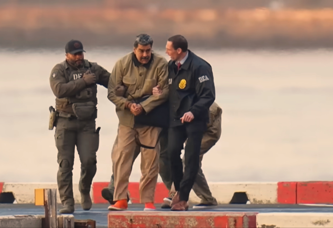 Има оних који говоре како је Мадуро сам крив што није уредио односе у својој кући, па је дошао неко споља да их решава. Као да је тај споља само мирно посматрао, а не по потреби искључивао воду и струју у његовој кући и засипао је смећем кроз прозоре  

За НС пише Владимир