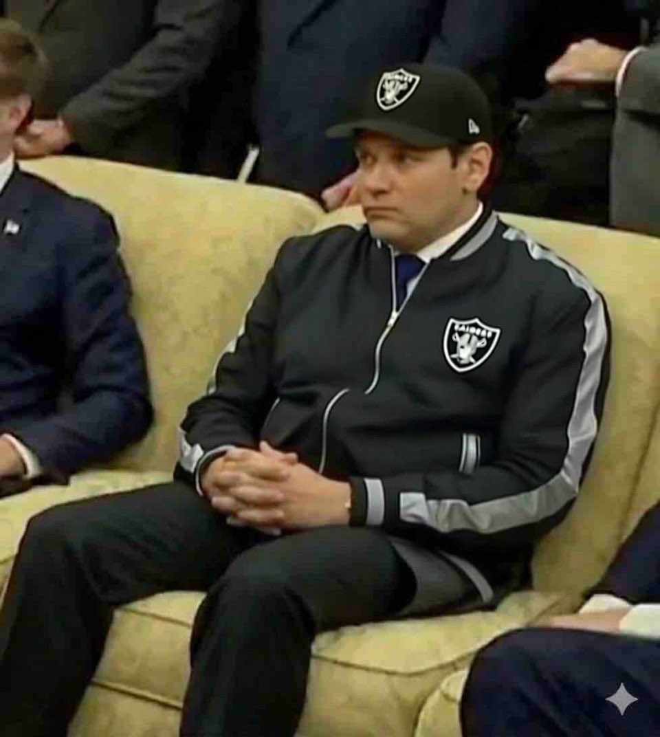 Burt Macklin tweet media