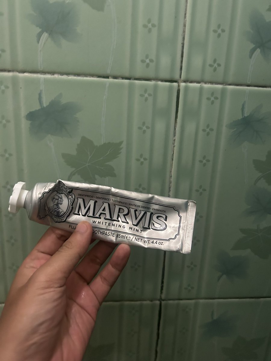 enchylopia's tweet image. gw selama ini maen pake aja jir