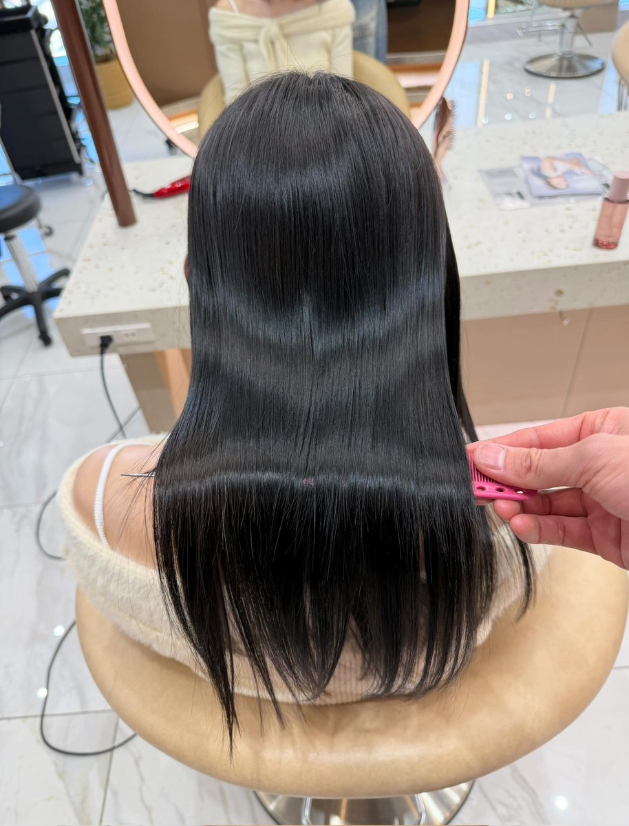 生きてるよ〜！
黒髪にしたよ！