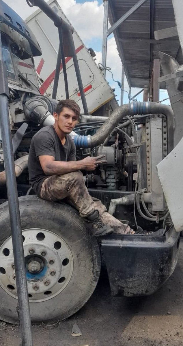 Rony Castellanos tweet media