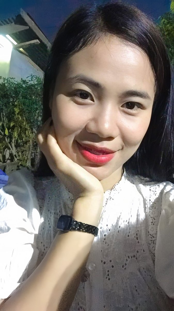 ປີໃຫມ່ຫາກໍ່ໄດ້ລົງ