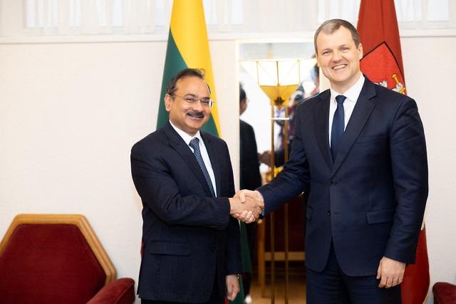 IndEmbVilnius's tweet image. Ambassador @uttamdev met H.E. Mr. Gintautas Paluckas @g_paluckas, former PM &amp;amp; Head of the Group for Inter-Parliamentary Relations with India. 
Discussions were held to strengthen 🇮🇳-🇱🇹 bilateral relations. 
Emphasis was laid on strengthening inter-parliamentary cooperation with…
