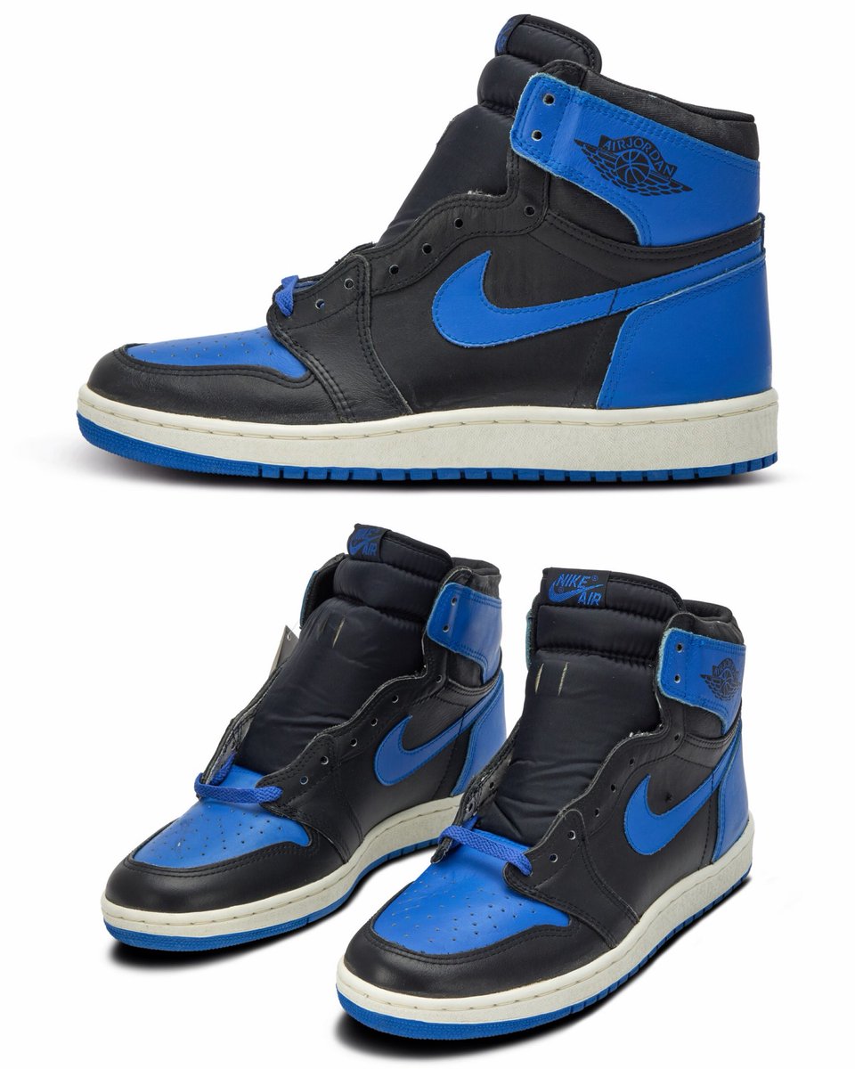 zSneakerHeadz's tweet image. BREAKING: “Royal” Air Jordan 1 is expected to RETURN Holiday 2026! ⚫️🔵
✍️: @zSneakerHeadz x @MrUnloved1s