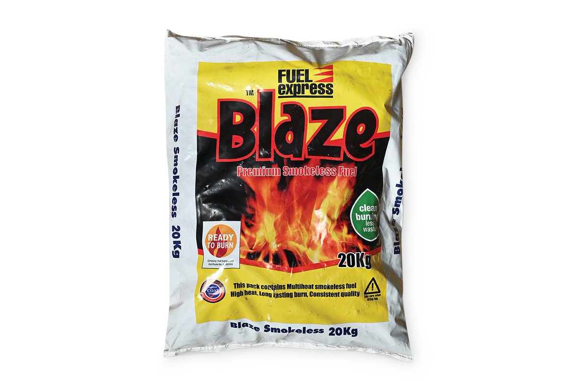 Fuels4u's tweet image. Blaze smokeless fuel is a medium sized pillow shaped fuel used for open fires and multi fuel stoves. it is easy to light and gives a low radiant flame with minimum waste. #keepwarm #smokeless #fire #winter #readytoburn #cleanburning ❄🏠🔥🌧