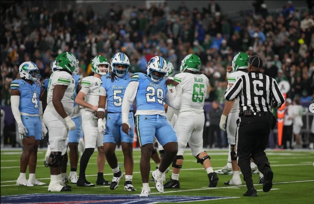 Good day to be a Buff. 🦬🔥

Former Tulane DL Santana Hopper has committed to Colorado, per @On3Sports.

Hopper recorded 39 QB pressures in 2025 and ranks as the No. 2 defensive lineman in the portal.

Huge addition to the D line. Prime is in his bag 👀🔥🦬