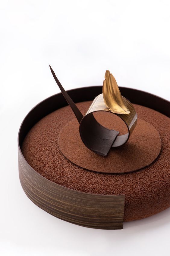 formoimiel's tweet image. ⠀
[ 📦 ] ding dong deng! You have a package! 

Note written: Happy birthday Mr. Jensen! To the most respectful man I know. It is an honor to learn under your guidance. Wishing you a birthday filled with joy, success, and continued inspiration.

Best regards, 
Apple. 
⠀