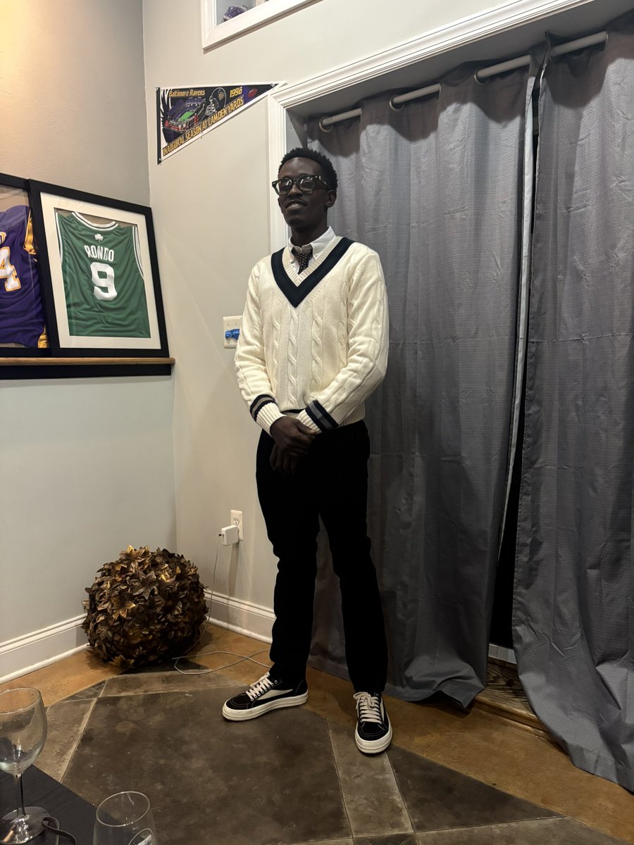 We always bring the new year in somebody club this year I was in somebody’s church 🤷🏿‍♂️ happy new year