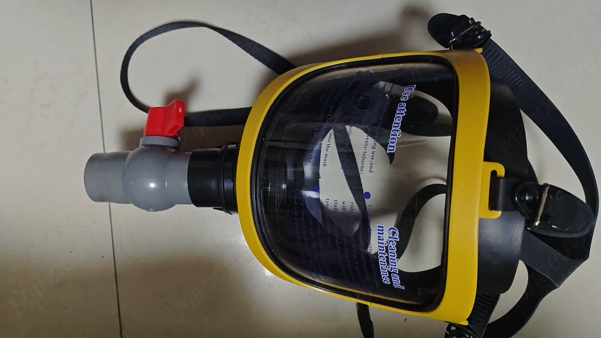 和人聊到呼吸抑制，简单了解结构后简化掉了负压瓶，现可调节并精简适合日常使用了。
#头套 #堵嘴 #窒息 #呼吸控制 #感官控制 #面具 #憋气 #负压 #母狗 #女m #圈养 #刑 #刑奴 #反差 #虐 #日常 #圈养 #贱b #强制 #强高 #笼子 #肉便器 #调教 #囚禁 #SM #字母圈 #母畜 #自毁 #反差 #男尊女卑 #找主 #胁迫