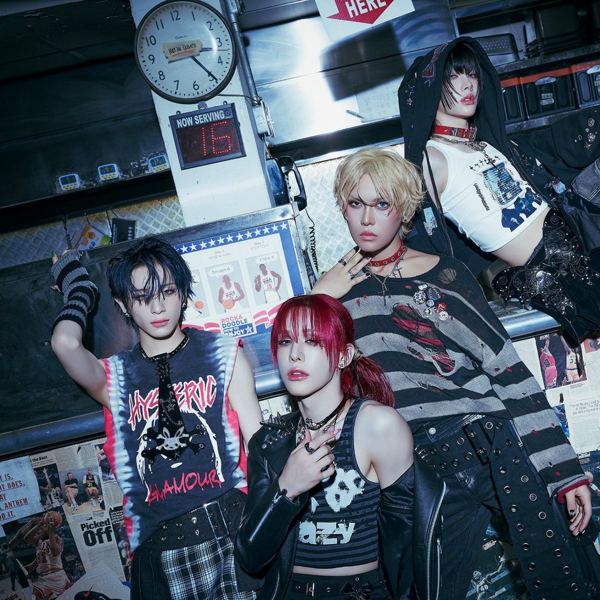 OneilyMusic's tweet image. 1 year ago today, XLOV made their debut.