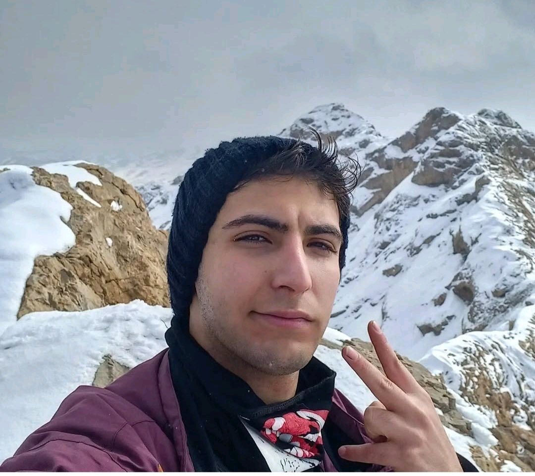 Iliaaaa6's tweet photo. «حسین هادی‌زاده»
بازداشت شده ۱۲ دی در محلات. https://t.co/US2hRSU0dV