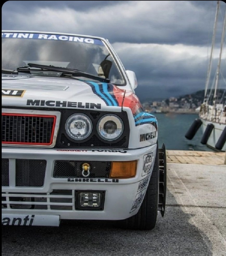 La mirada de la Deltone...