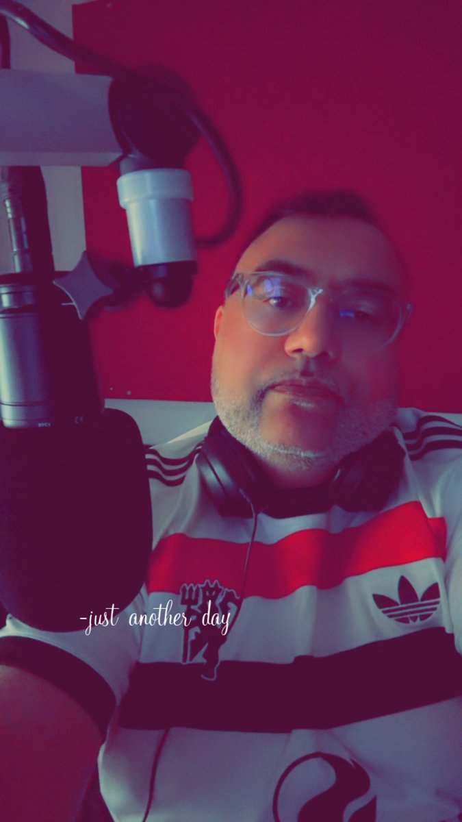 Nazzo7's tweet image. Happy New Year to you all. For my first show of 2026 I will be playing brand new music by @GippyGrewal @DeepJandu @roachkilla1 @gulabsidhu_ @SippyGill @SufiSartaaj @iravindergrewal @SehraGupz @Watansahi plus loads more on @RaajFM from 10pm #NazzoTime