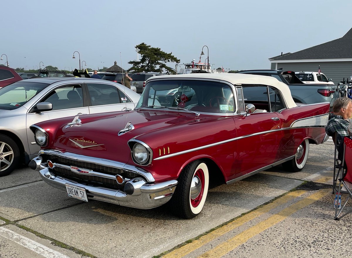 Are your vintage vehicles a cherished #hobby or a strategic #investment? Explore the motivations behind #classiccar #collecting and #investing here: classicautoadvisors.com/.../car-collec… 
#musclecar #oldcar #vintagecar