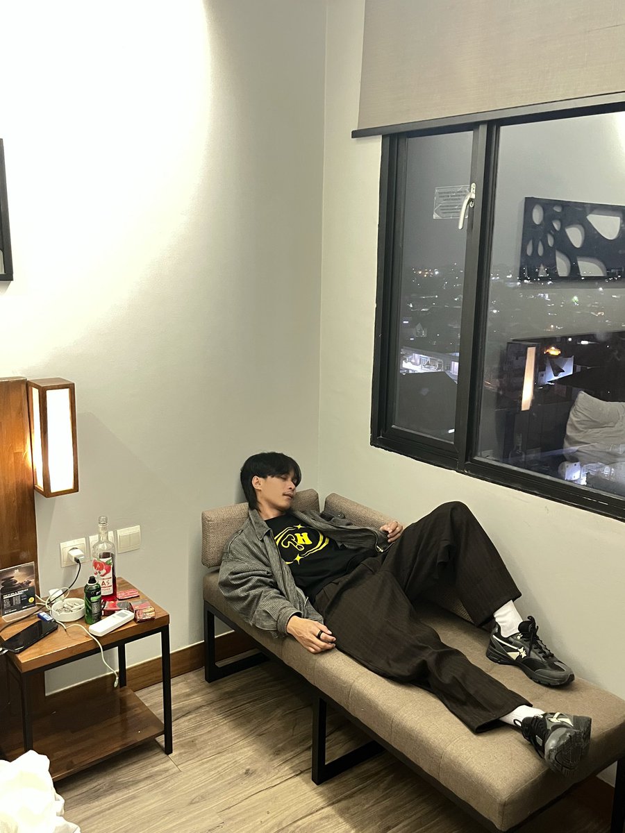 nohornynohappy's tweet photo. Dah lama gak muncul https://t.co/oWgbkkE27K
