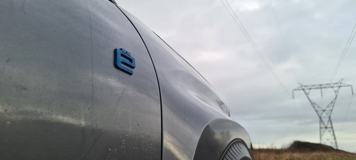 MttRbnsn's tweet photo. First test car of 2026 (arriving yesterday but a bit too late in the day to get pics) is this @CitroenUK #eC3 #Aircross 44kWh Standard Range, in #Max specification. Power 113hp, range of up to 188 miles, price from £25,095. No seven seats in this one, though. But...
1/2 https://t.co/jHSBtYgWhS
