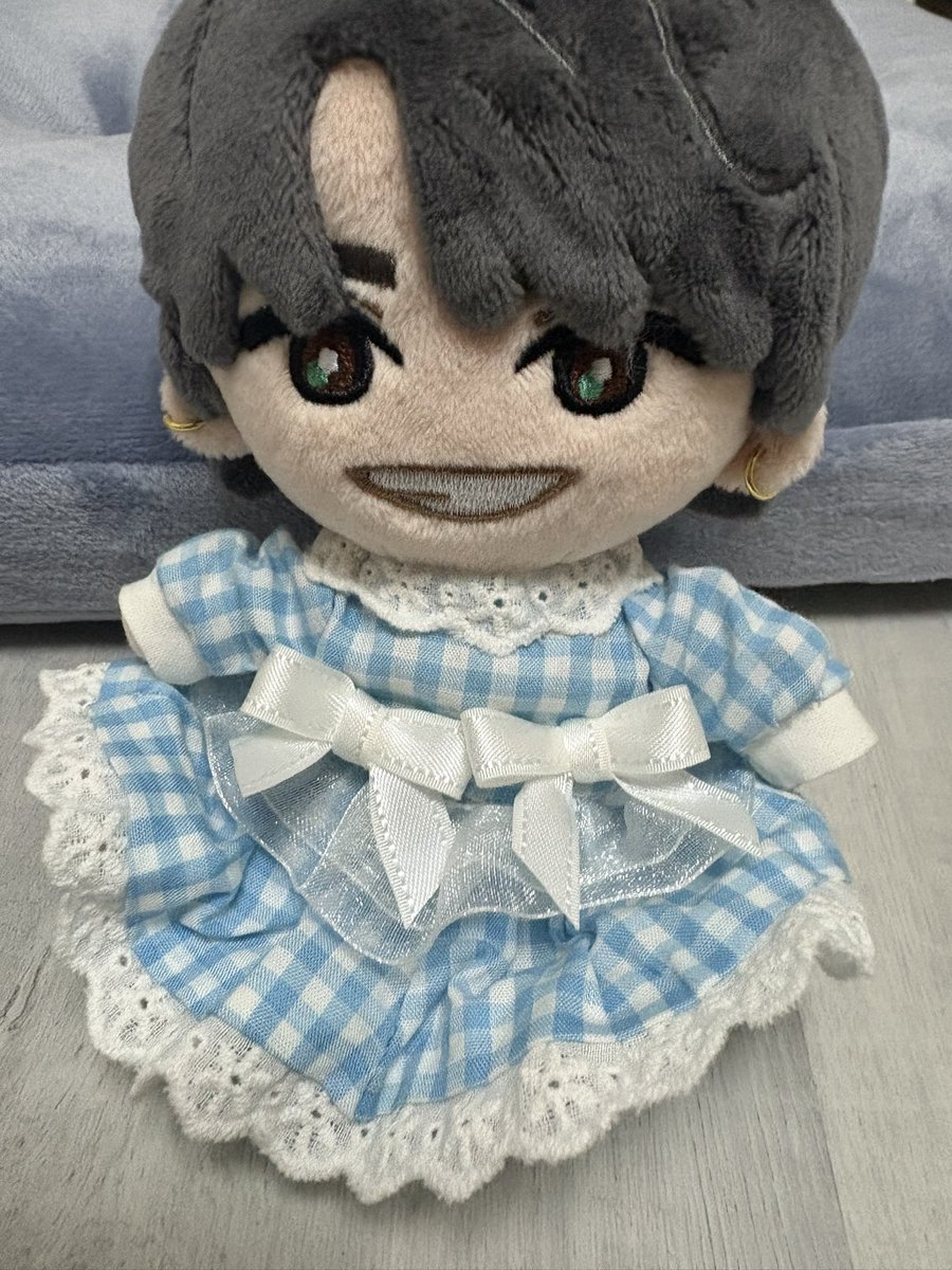 uni__mas's tweet photo. ストぬいというか慎太郎ぬいが服似合わなすぎる https://t.co/gw0lXCnzo5