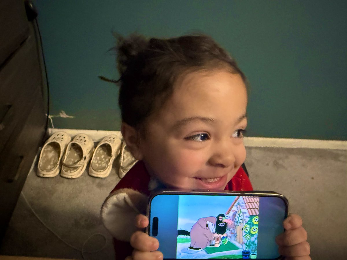 alejandro tweet media