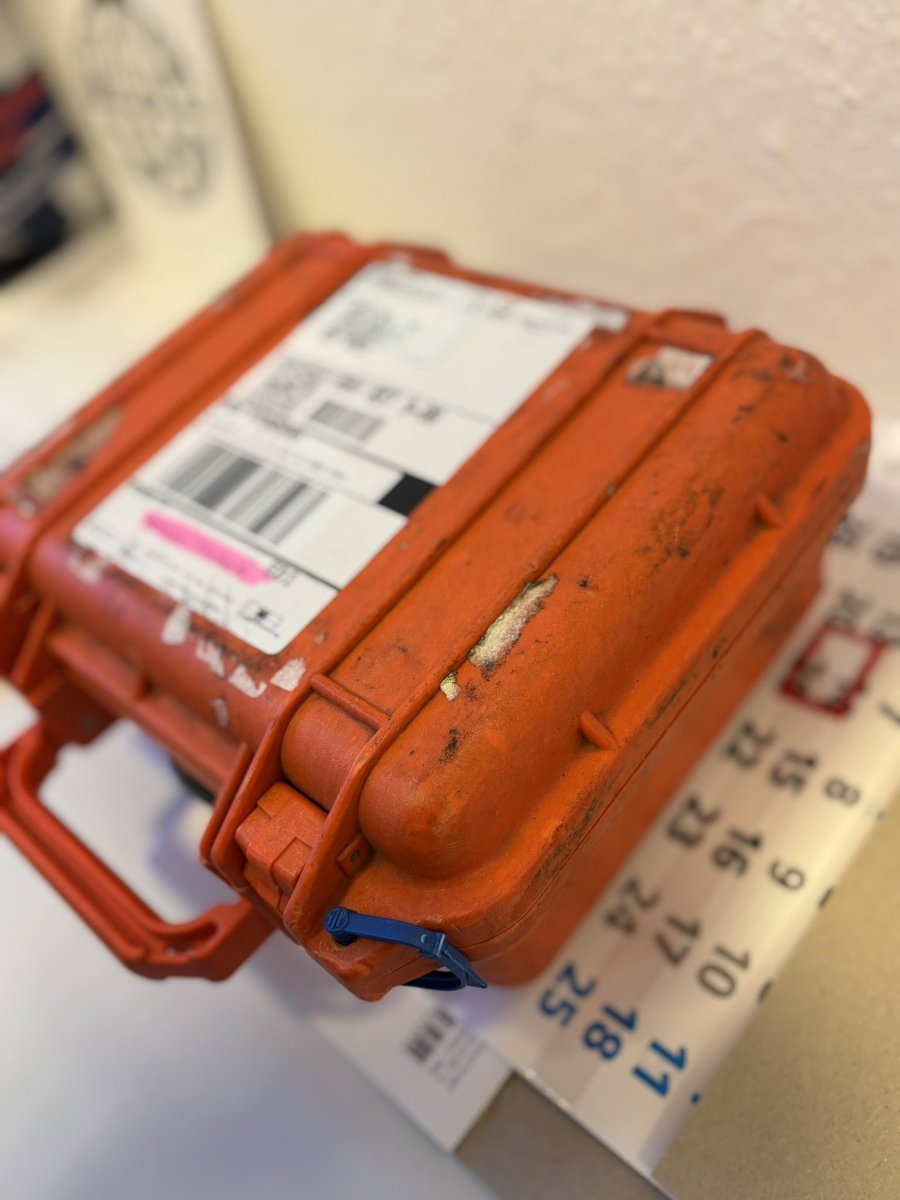 jsprondel's tweet photo. Powerbanks ☑️
Film ☑️
Kaffee ☑️

In 26 Minuten machen wir die Türen auf.

Kommt vorbei! Karten auf https://t.co/RJ2HF0U7VT oder an der Abendkasse. 

Alles nicht denkbar, ohne das #bestesTeam❤️ @UraniaBerlin https://t.co/9TNxgvmI1m