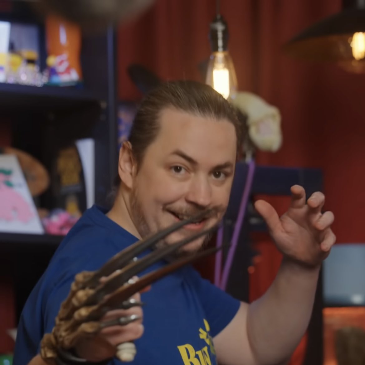 it’s will tweet media