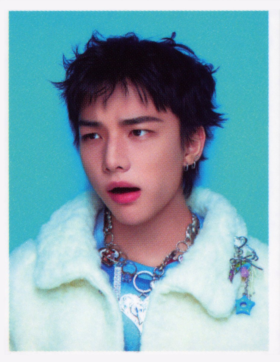 minhosbug's tweet image. starlight supper club photo ID scans (thread) ✨