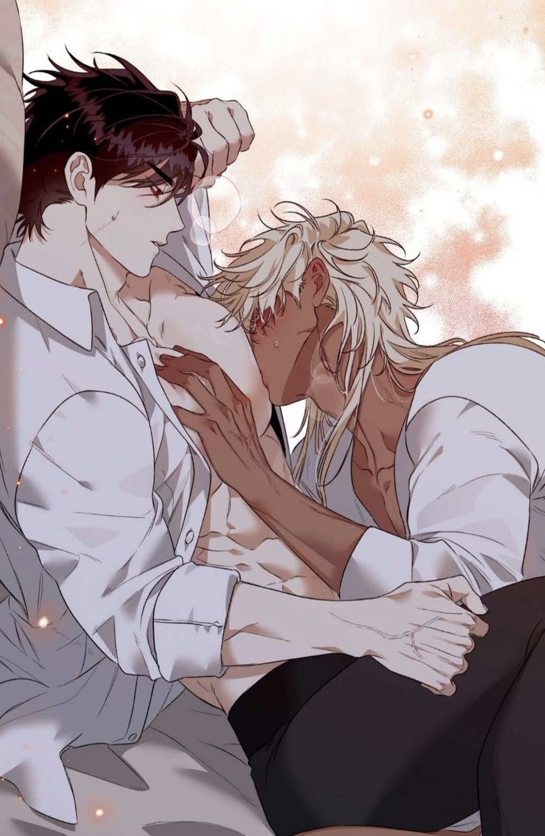 nakyumtiny's tweet image. lo que yo diera por estampar mi cara en esas tetas