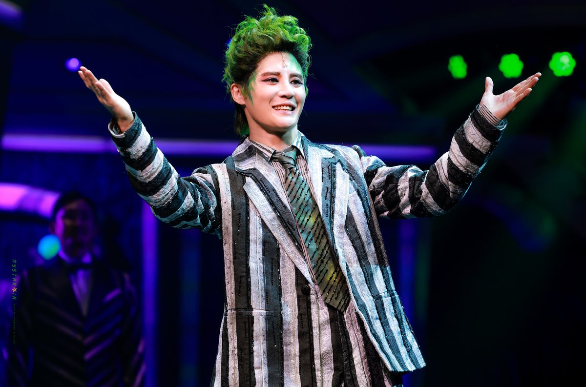 260106 뮤지컬 비틀쥬스 커튼콜 데이🌟
김준수 비틀쥰스 👻
#김준수 #XIA #비틀쥬스