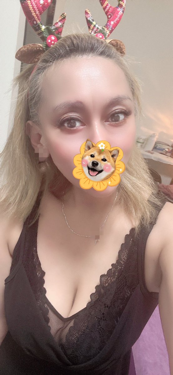 will_chen549's tweet photo. 想偷吃大學生，不知道行不行
#大學生 #巨乳 #台中 #人妻 #熟女 https://t.co/RyfokkUTbe