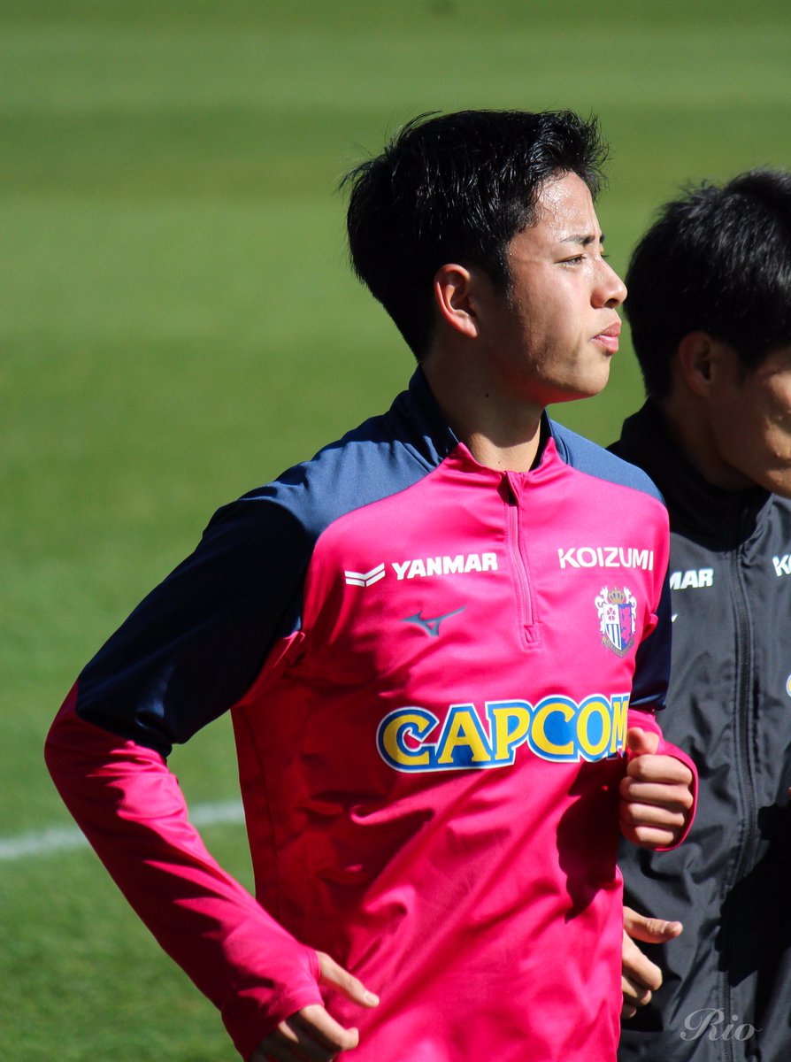 久保瑛史選手サイン入り セレッソ大阪 スクールウェア C大阪入りの久保