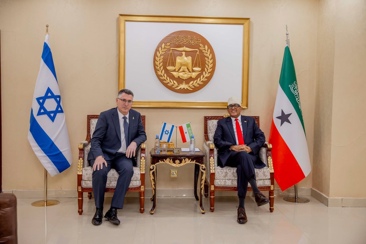 cadaad10's tweet photo. We commend the official visit of the Israeli Foreign Minister to Hargeisa and his meeting with H.E. President Irro.
This marks a significant milestone in Somaliland’s diplomatic engagement and growing international partnerships.
#SL#Israel# Recognition.#Diplomacy. https://t.co/bNrYghpIoS