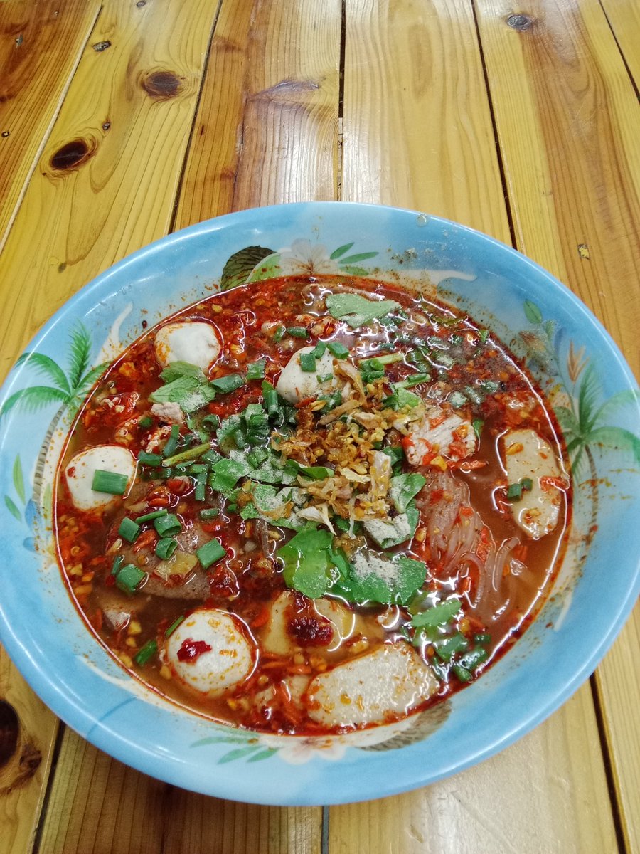 ปีใหม่ตั้งใจจะมีชีวิตใหม่
ผ่านไป 6 วันกลับสู่ชีวิตเดิม 😅😅