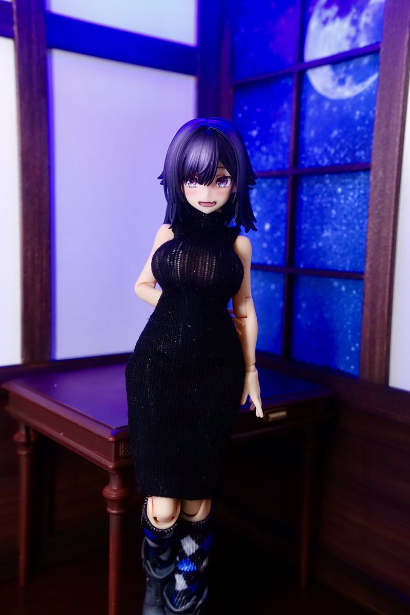 前のイベントで買ったFsBOXさん[<a href="/Footstep_BOX/">Fs BOX</a> ]の背景シートボードですけど、雰囲気出せて良きでございますわ〜
(人*´ω`*)✨🌃✨
幅もあるし使い勝手良き！