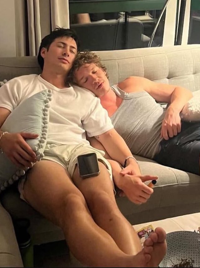 dailyhudcon's tweet image. 