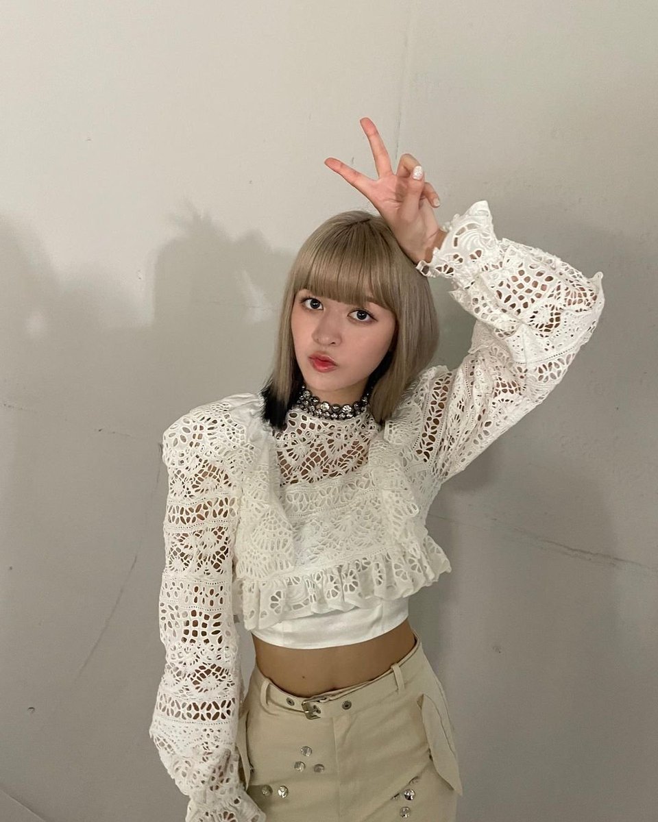 suavecites's tweet image. Ya estoy lista para disfrutar del #𓊈𝙻o𝐯eいঌ𝙷oɴes𝐭𝕪𓊉 y por supuesto llegar en la madrugada a casita porque hoy finalmente es el tan esperado #𝓩𝕚𝐀𑁯𑣿𝟸ʼ居住𝐜ōncᥱr𝕥 del que espero sacar buenas fotitos de @zyakwon. 

𝒮ᥱ𝕣ᥱ𝗇᳢ׄ𝐝iթitყ  ◌ 𓈒🌷 ࣪  𝒦i𝐭su͝𝗿iᥱ