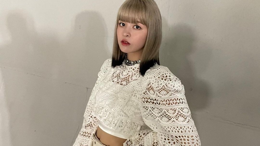 suavecites's tweet image. Ya estoy lista para disfrutar del #𓊈𝙻o𝐯eいঌ𝙷oɴes𝐭𝕪𓊉 y por supuesto llegar en la madrugada a casita porque hoy finalmente es el tan esperado #𝓩𝕚𝐀𑁯𑣿𝟸ʼ居住𝐜ōncᥱr𝕥 del que espero sacar buenas fotitos de @zyakwon. 

𝒮ᥱ𝕣ᥱ𝗇᳢ׄ𝐝iթitყ  ◌ 𓈒🌷 ࣪  𝒦i𝐭su͝𝗿iᥱ