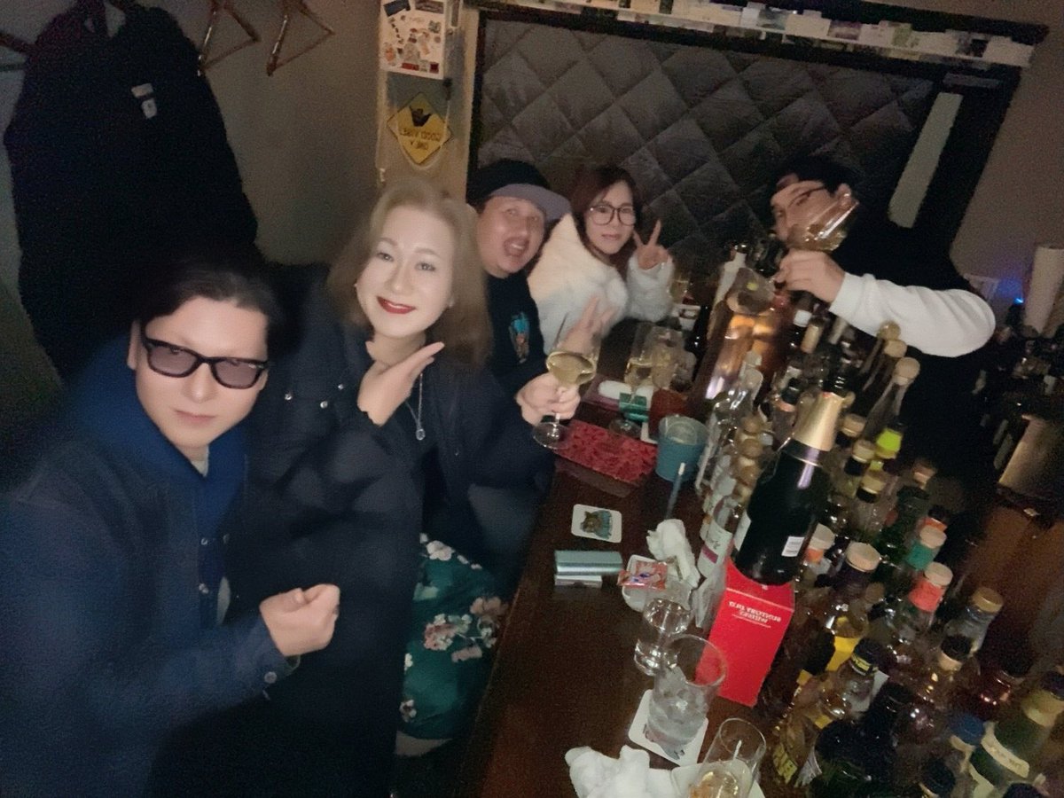 ヒロちゃん！2周年、おめでとう！！<a href="/nikenme2022/">隠れ家BAR二軒目</a>