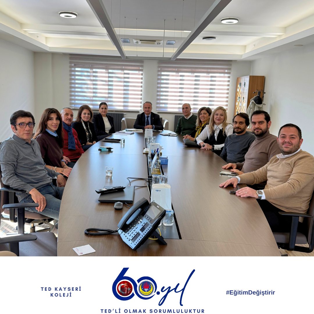 Türk Eğitim Derneği Genel Başkanı Sayın Selçuk Pehlivanoğlu, Genel Müdür Yardımcısı Sayın Burcu Tekneci ve Sivil Toplum Faaliyetleri Genel Müdür Yardımcısı Vekili Sayın Pınar Yılmaz okulumuzu ziyaret etti.